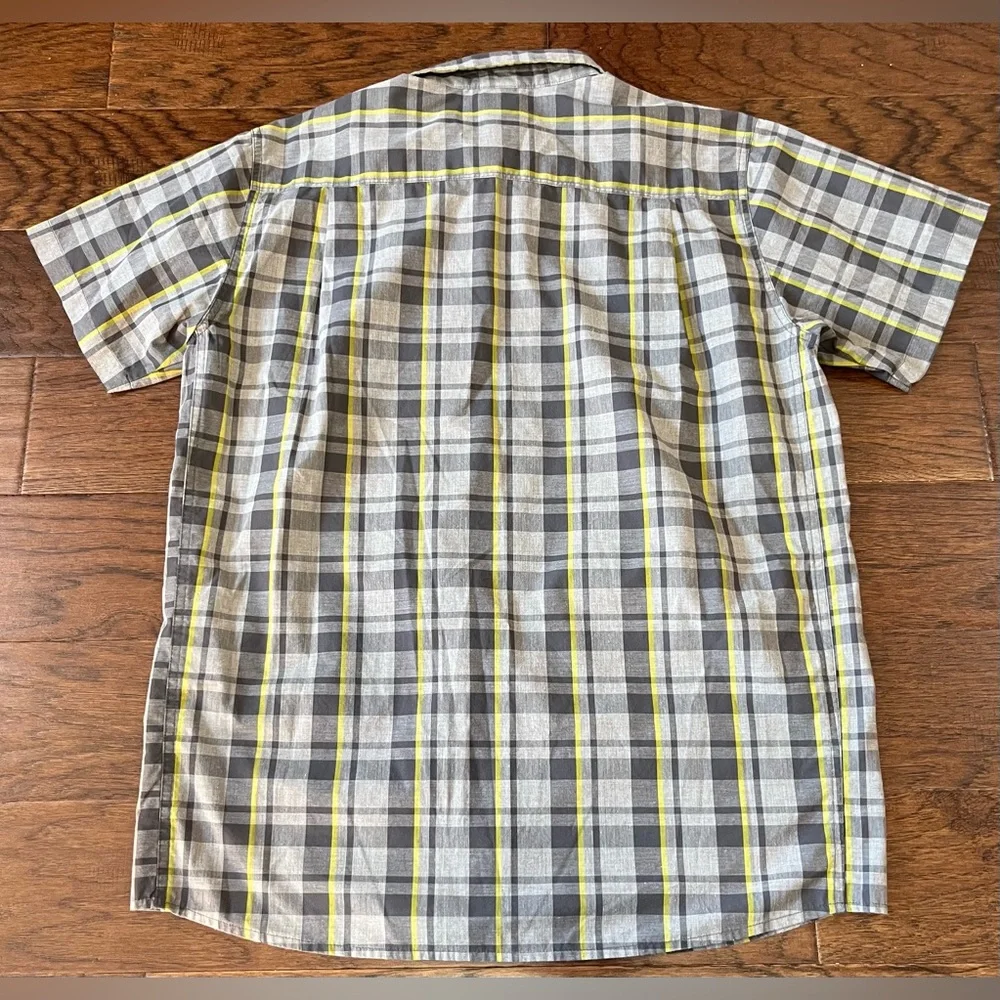 The North Face Men’s Shirt Short Sleeve Button Up Large Gray Yellow Plaid